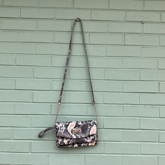 Nine West small python print mini bag - Picture 2 of 10